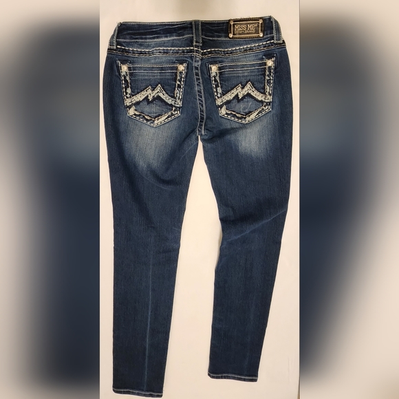 Miss Me Jean's - Picture 2 of 7